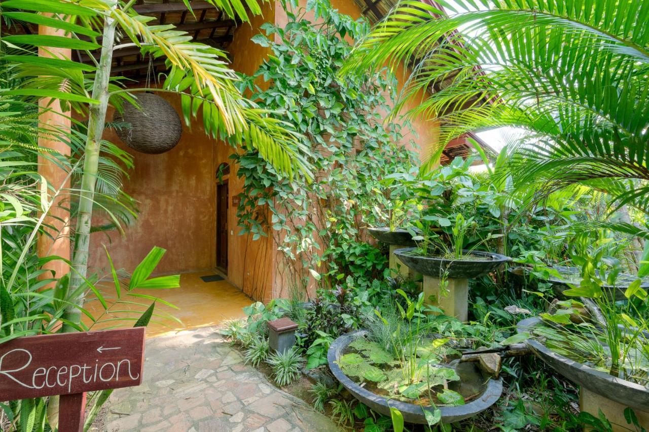 D Canal House Mirissa Exterior photo